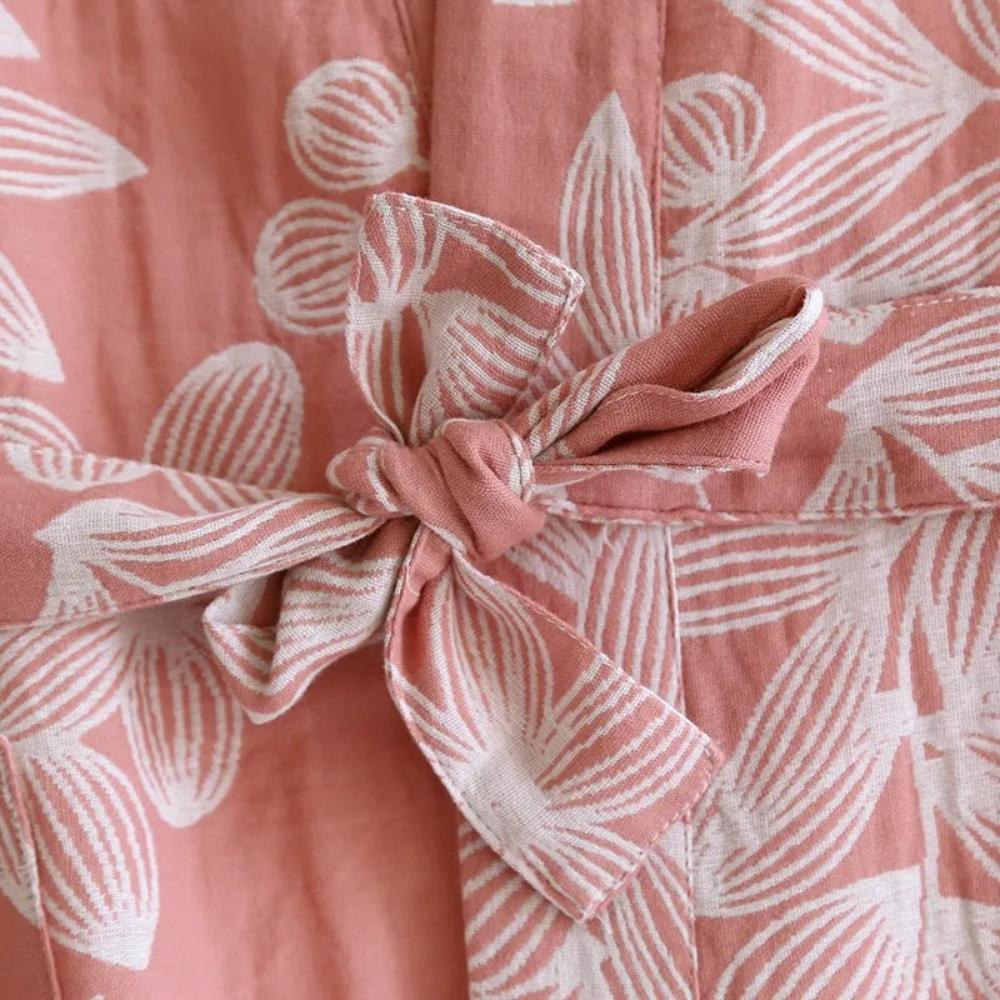 Floraler Breeze Kimono Bademantel
