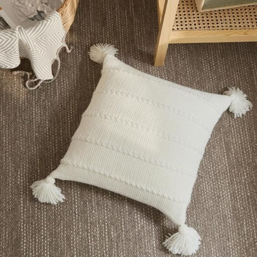 Nordische gestrickte Quasten-Kissen