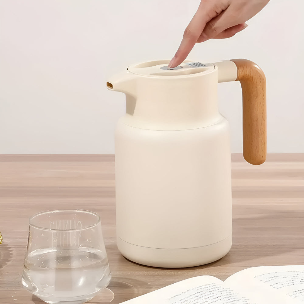 Klassische Thermokaraffe mit Holzgriff