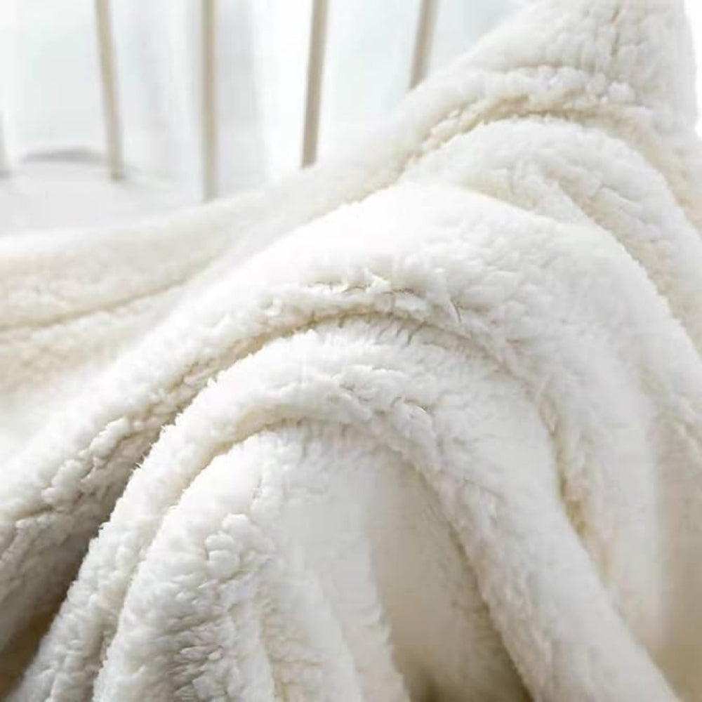 Seraphina Samt Sherpa Decke