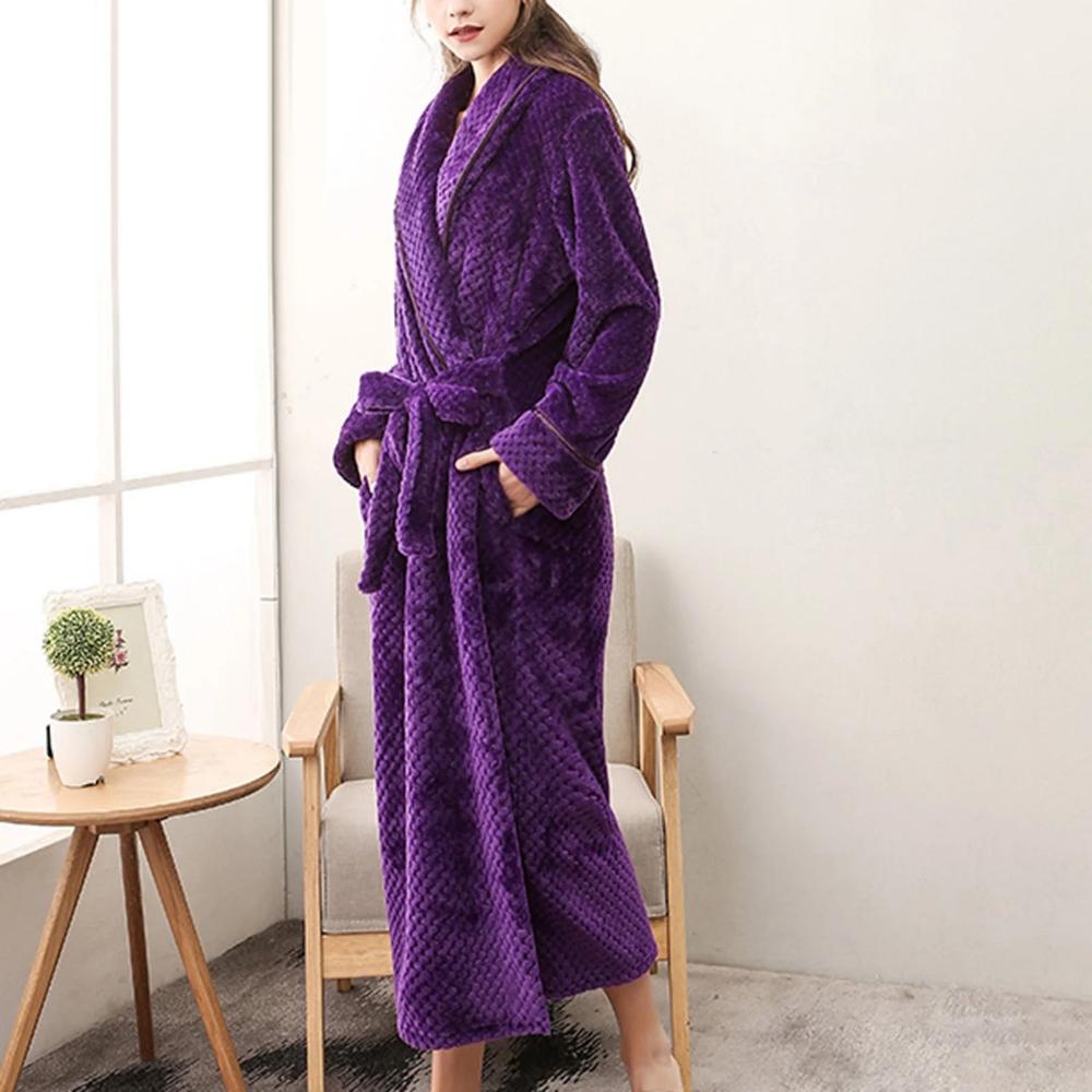 Träumiger Fleece-Bademantel