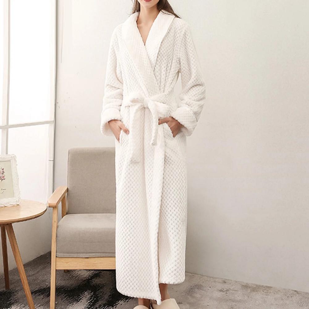 Träumiger Fleece-Bademantel