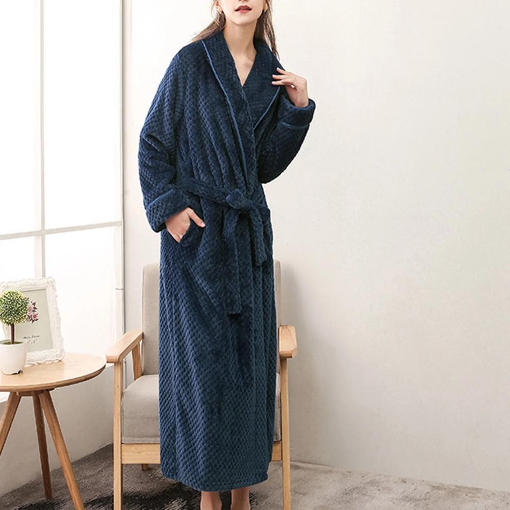 Träumiger Fleece-Bademantel