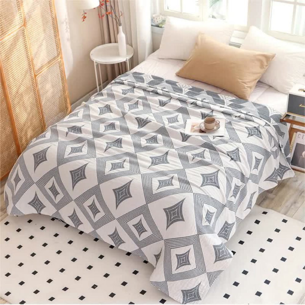 Decke mit diamantgeometrischem Muster