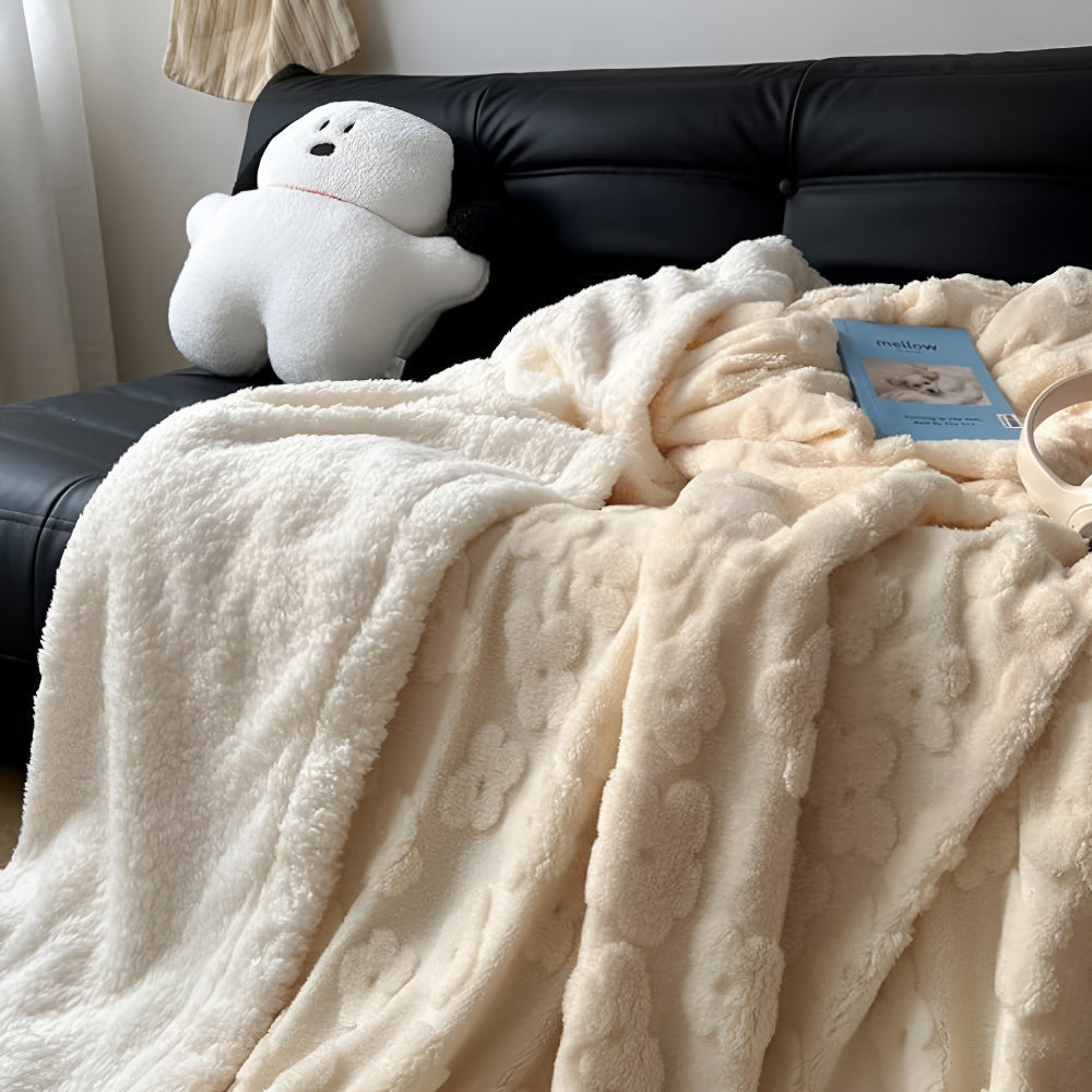 Wolkenblumen Kuscheldecke