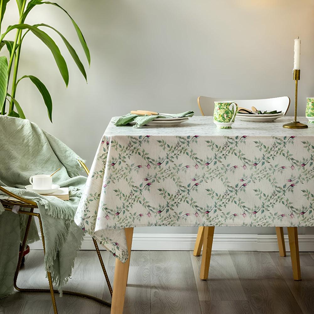Blumiger Flüstertischdecke
