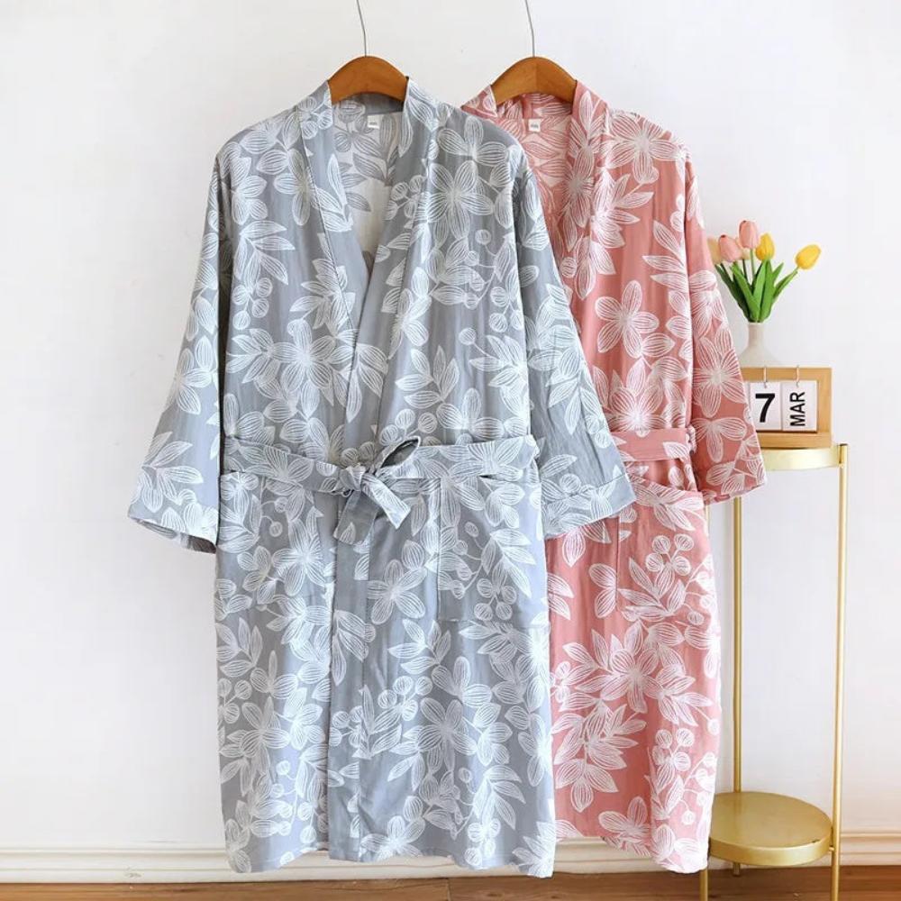 Floraler Breeze Kimono Bademantel