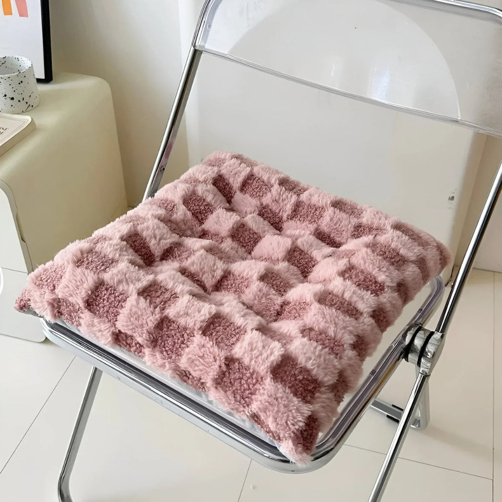 Flauschiges kariertes Fleece gepolstertes Kissen