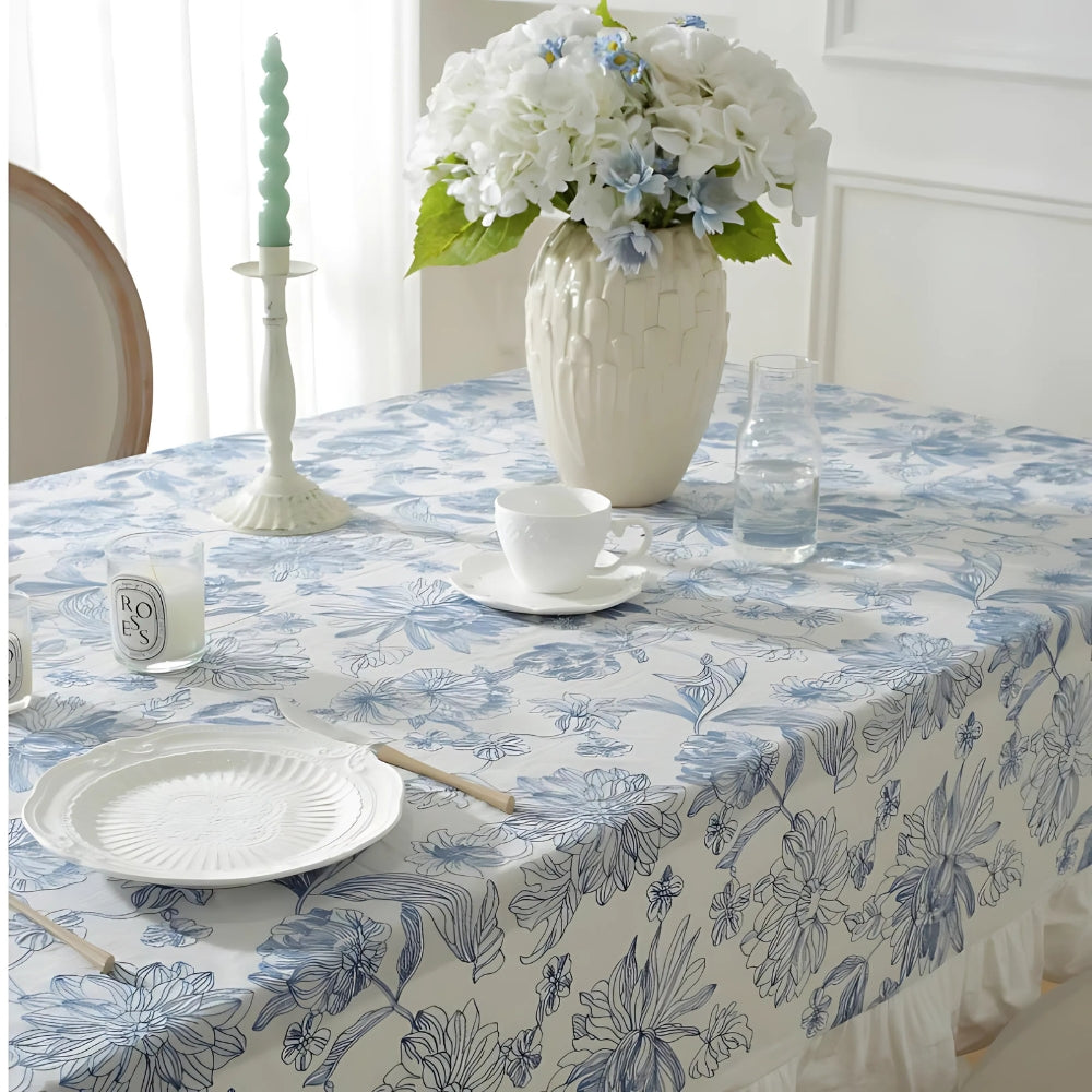 Delfina Blaue Blumen Spitzen-Tischdecke