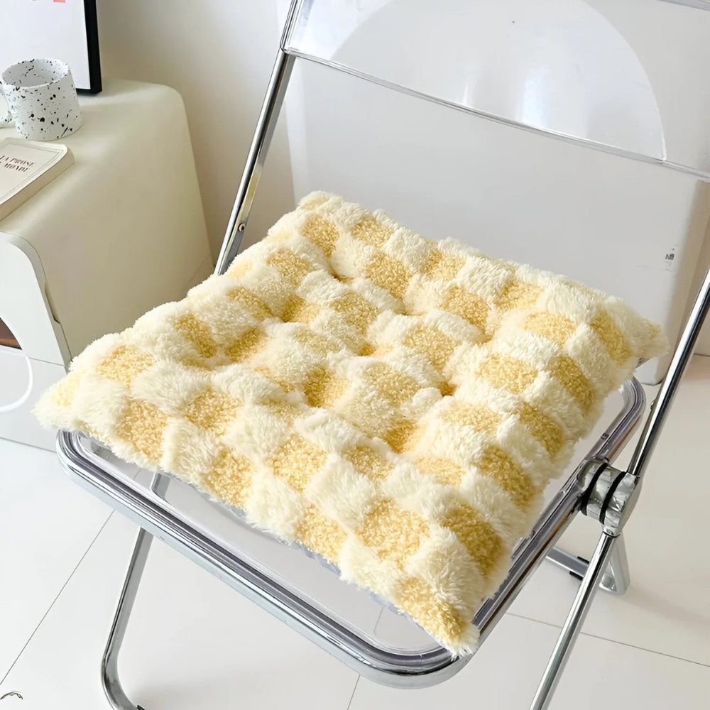 Flauschiges kariertes Fleece gepolstertes Kissen