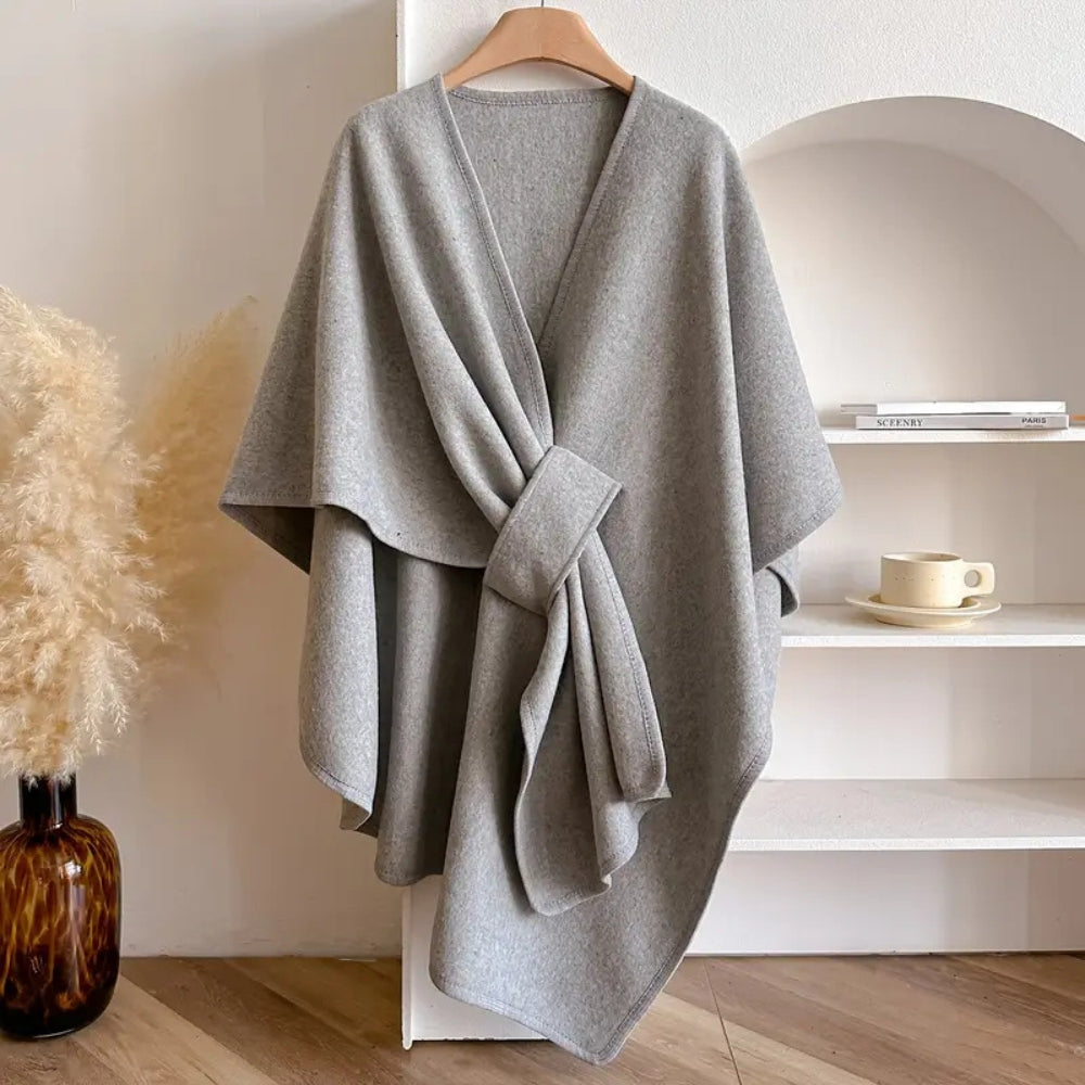 Luxuriöser winddichter Poncho-Schal-Mantel