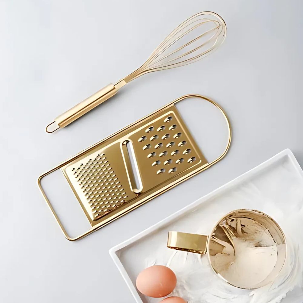 Goldene Edelstahlreibe