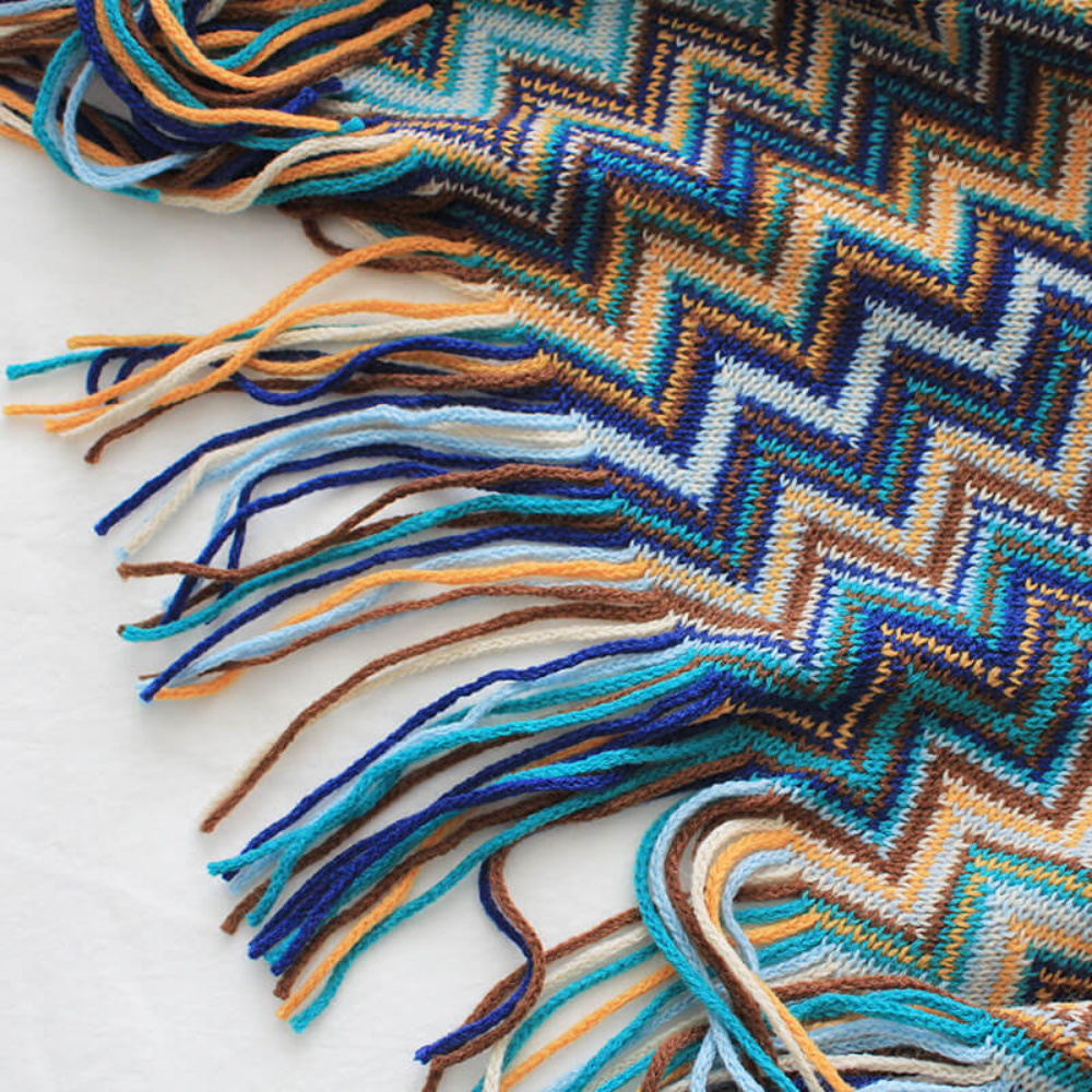 Multicolor Zickzack Fransen Strickdecke
