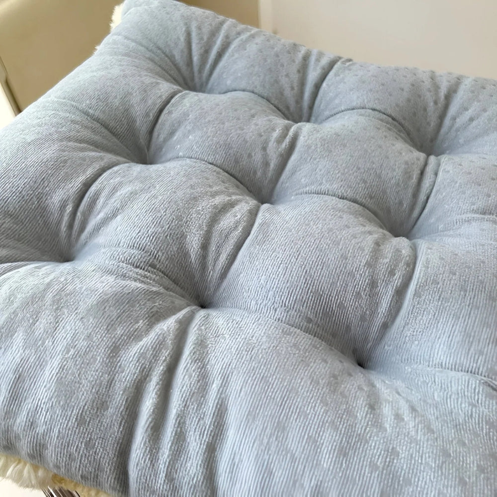 Flauschiges kariertes Fleece gepolstertes Kissen