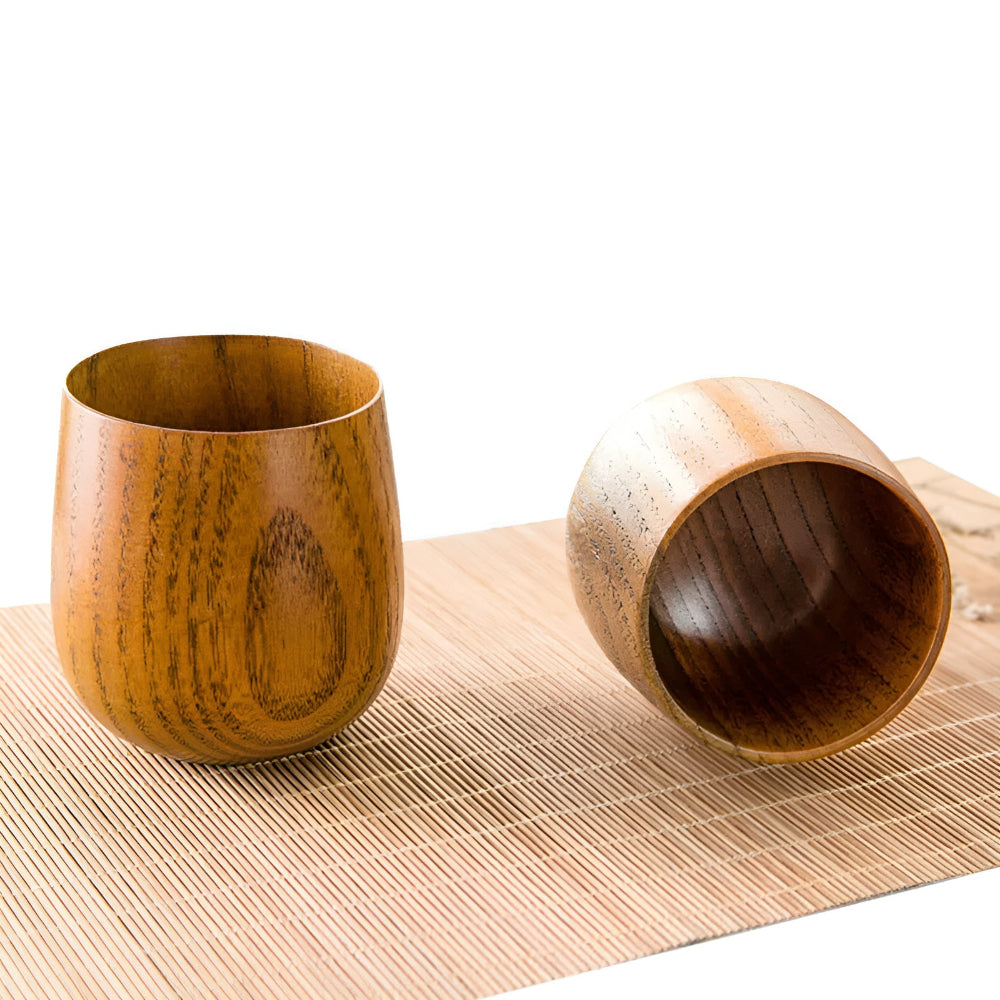Handgefertigte Holz-Tasse für Tee