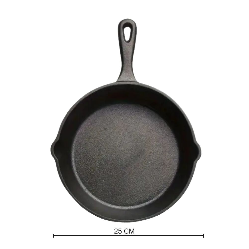 Schwarze Gusseisenpfanne
