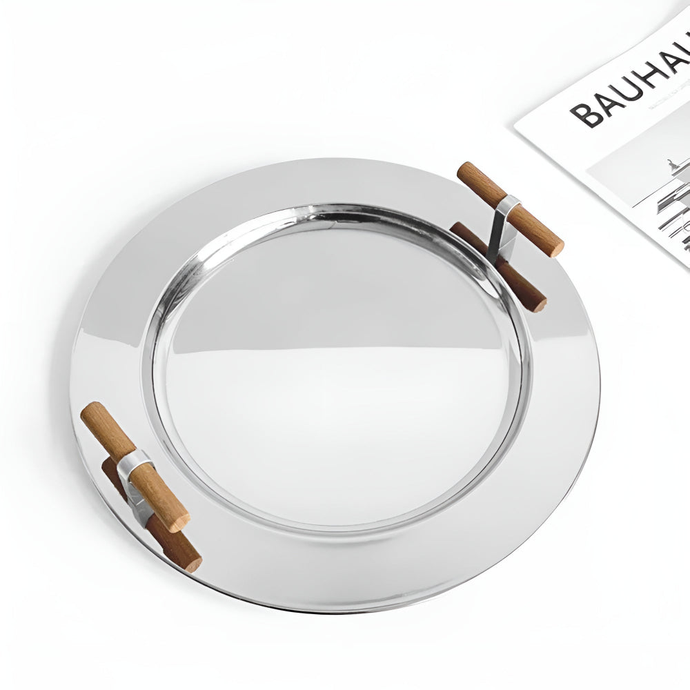 Elegantes Rundtablett aus Edelstahl mit Holzgriffen