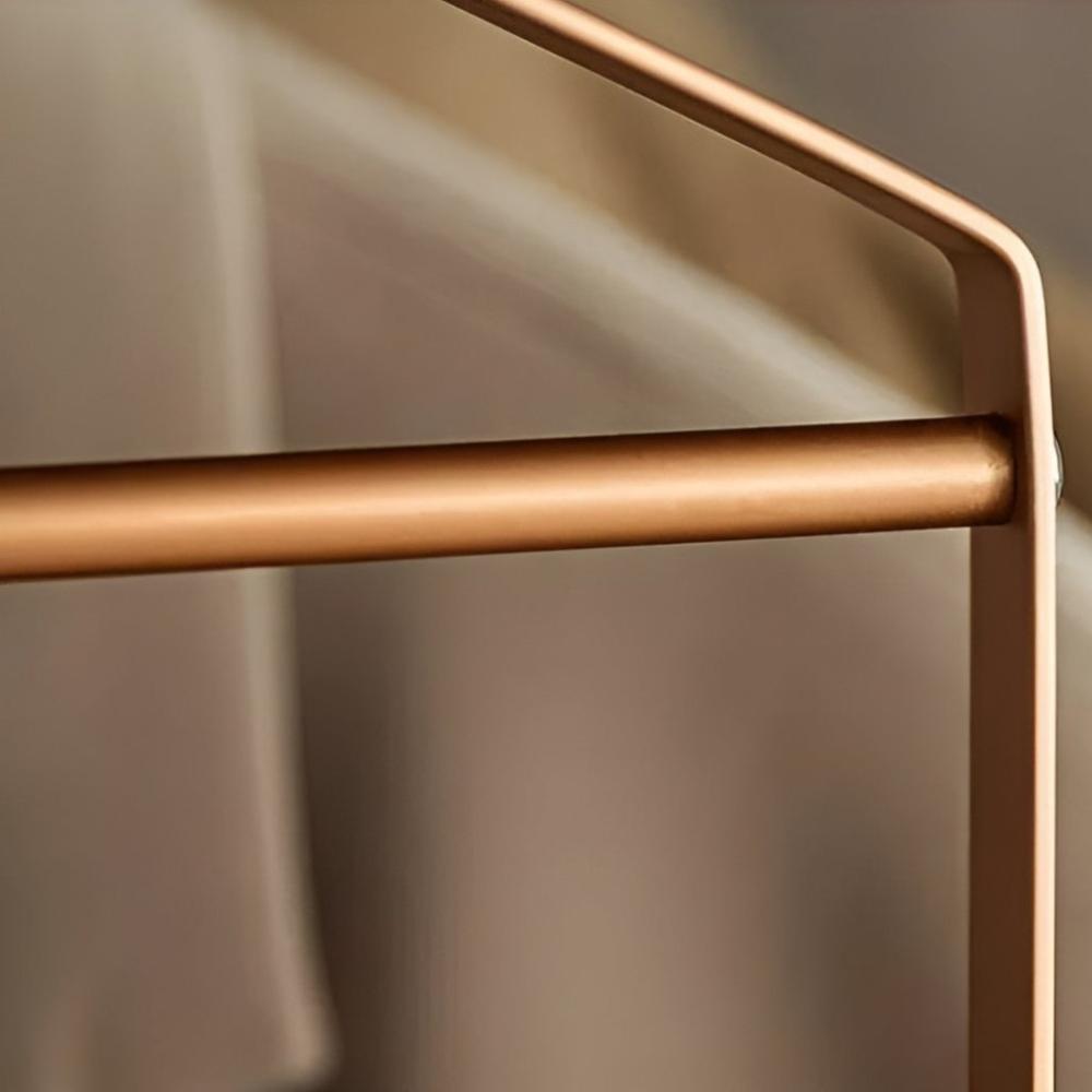 Goldene Hue Multi-Layer Organizer