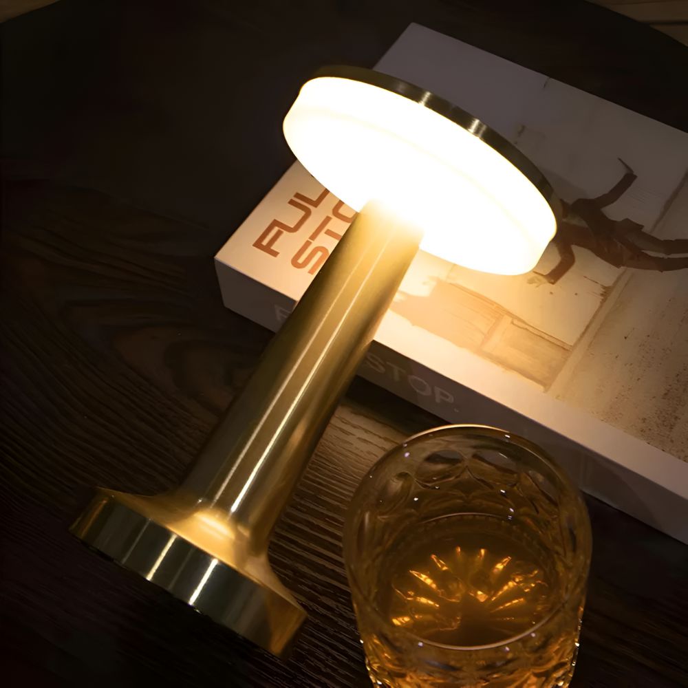 Aura Dome Kabellose Tischlampe