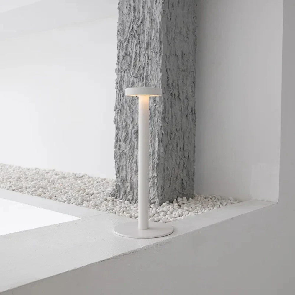 Zephyr Aluminium LED Tischlampe