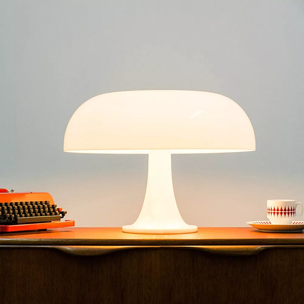 Lucente LED-Pilztischlampe