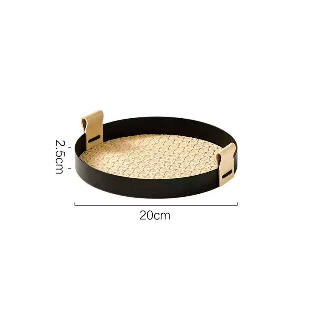 Nordisch inspiriertes Rattan-Weave Tablett