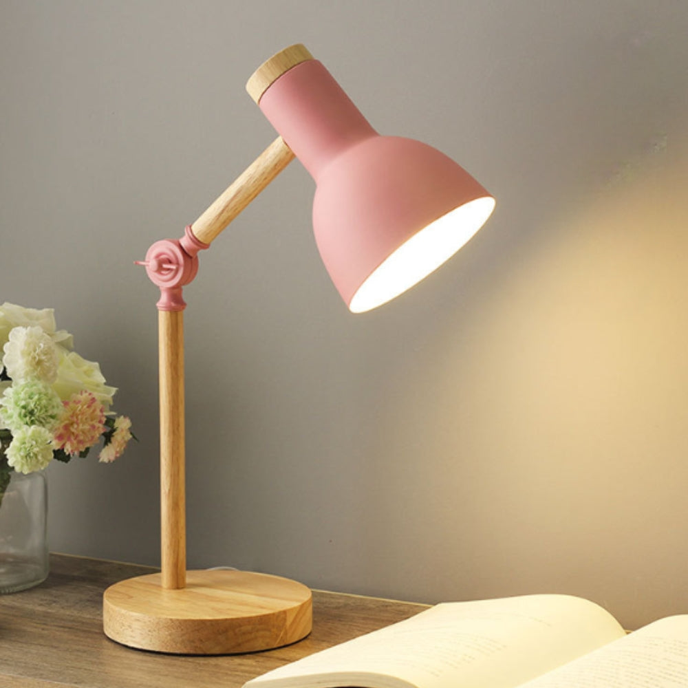 Nordic Iron Wood LED Tischlampe
