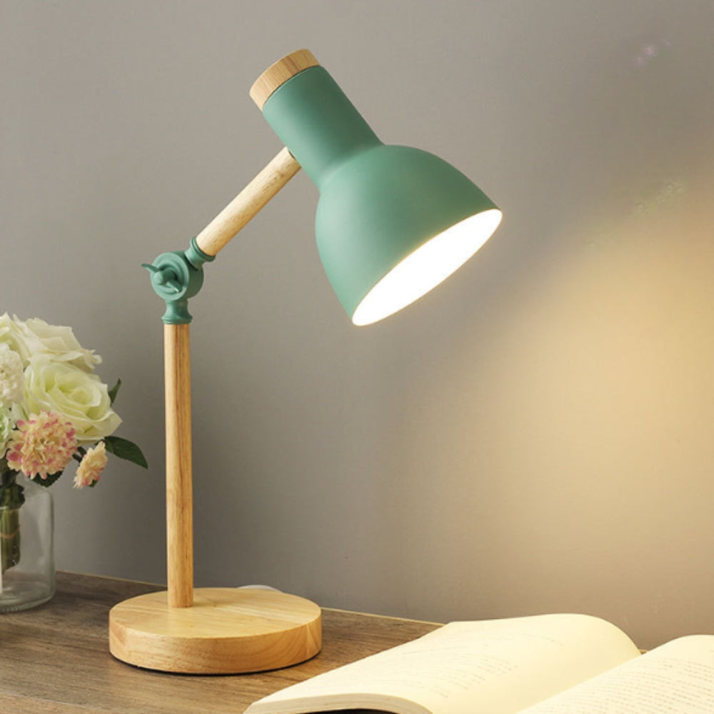 Nordic Iron Wood LED Tischlampe