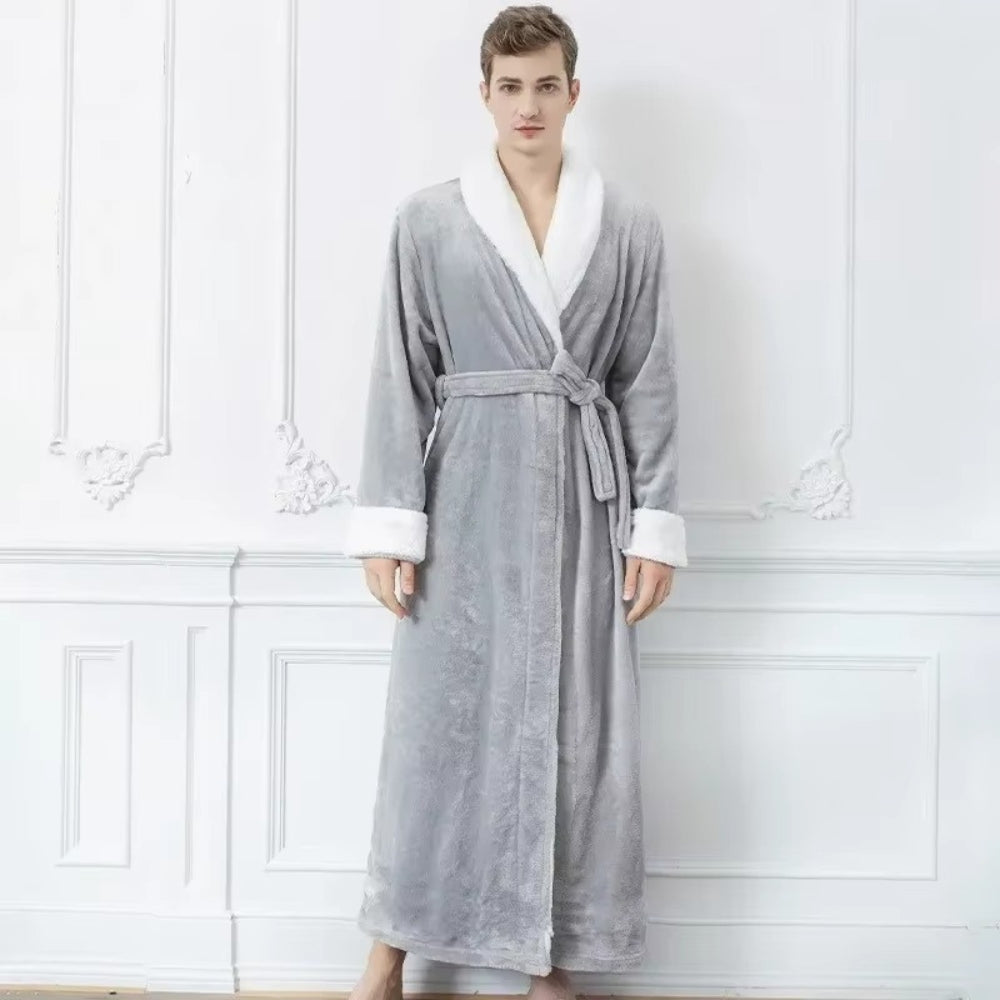 Plüsch-Fleece-Bademantel mit Kontrastbesatz