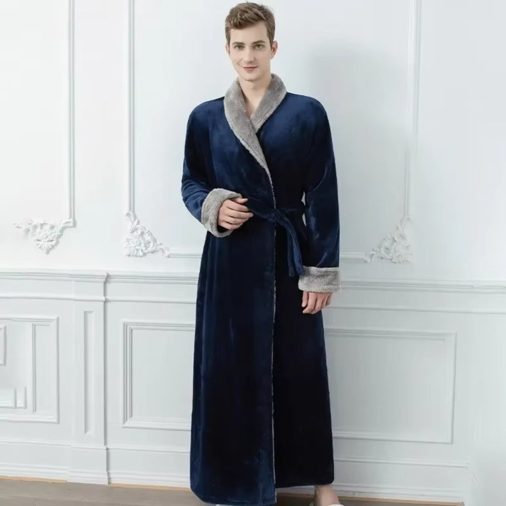 Plüsch-Fleece-Bademantel mit Kontrastbesatz