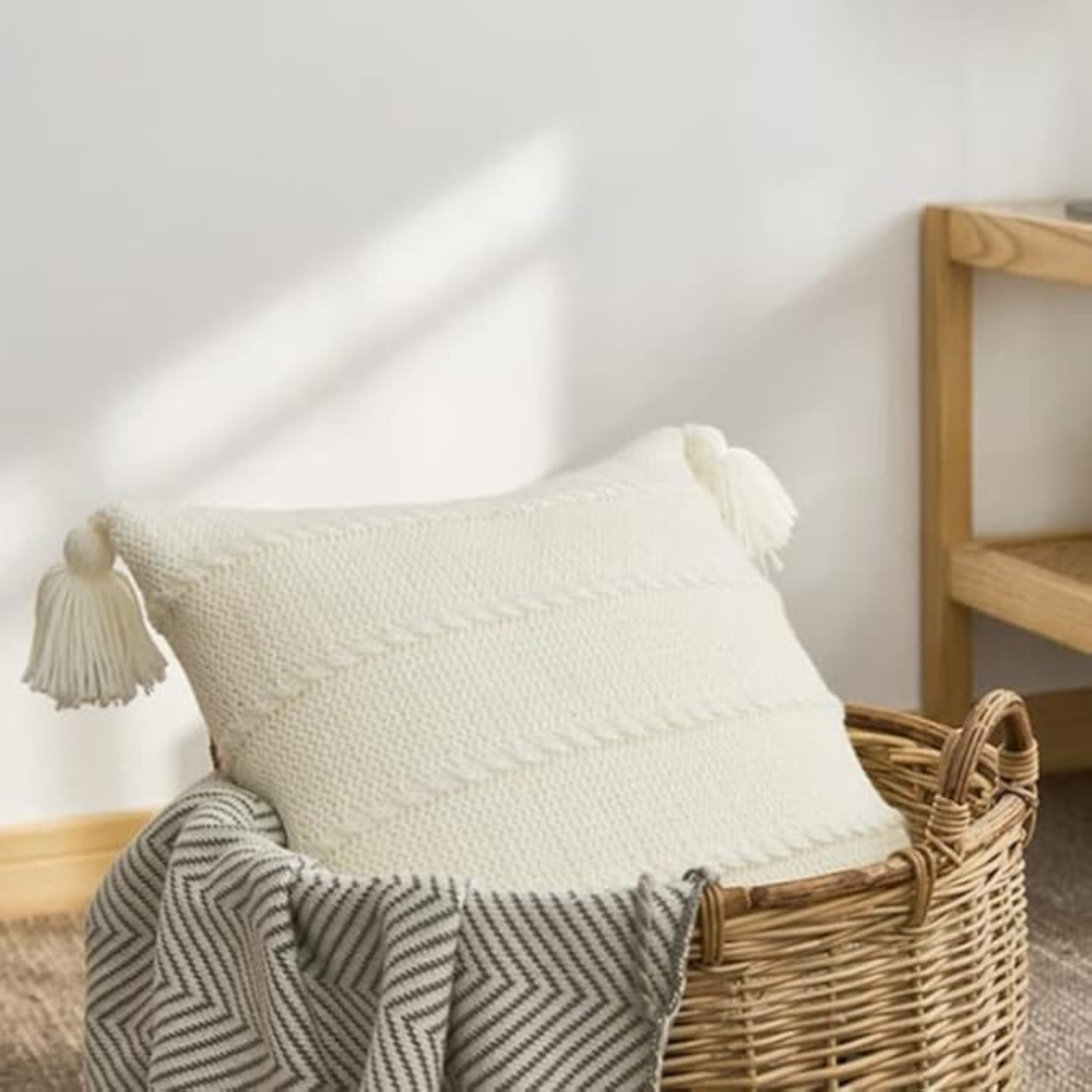 Nordische gestrickte Quasten-Kissen