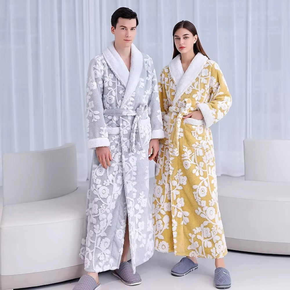 Solane Luxe Jacquard-Bademantel