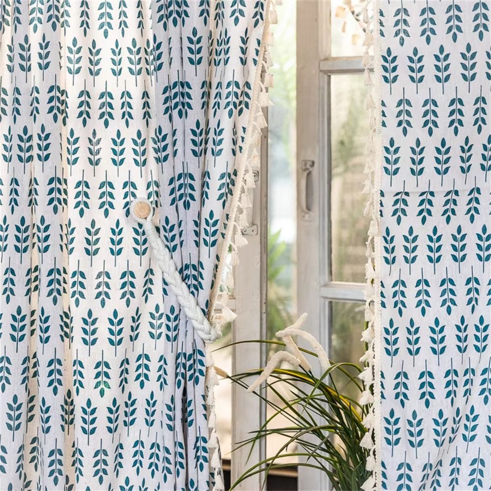 Tealblaue Blätter halbtransparente Vorhänge