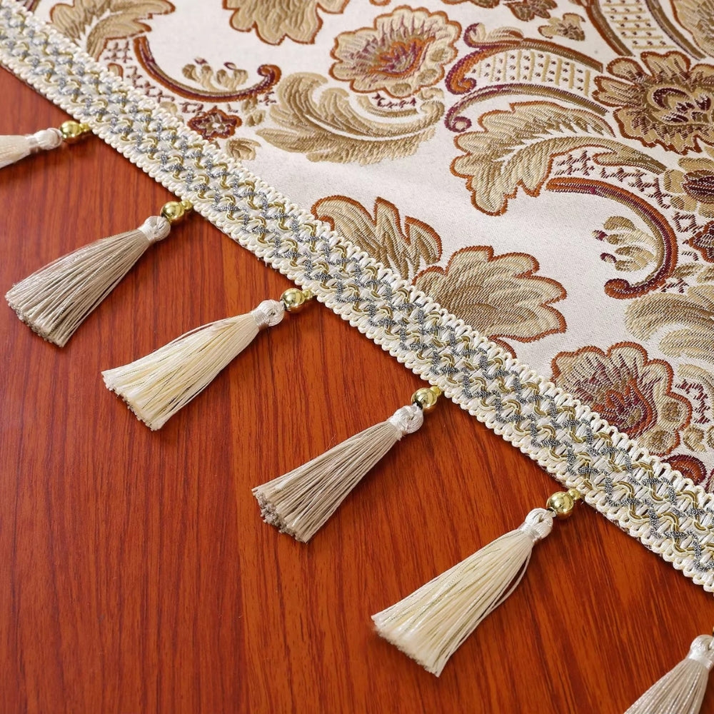 Vintessa Vintage Bestickte Quasten-Tischdecke