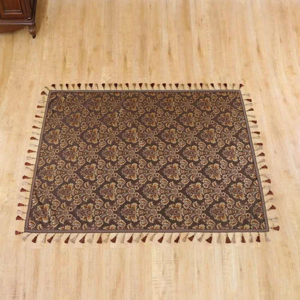 Vintessa Vintage Bestickte Quasten-Tischdecke