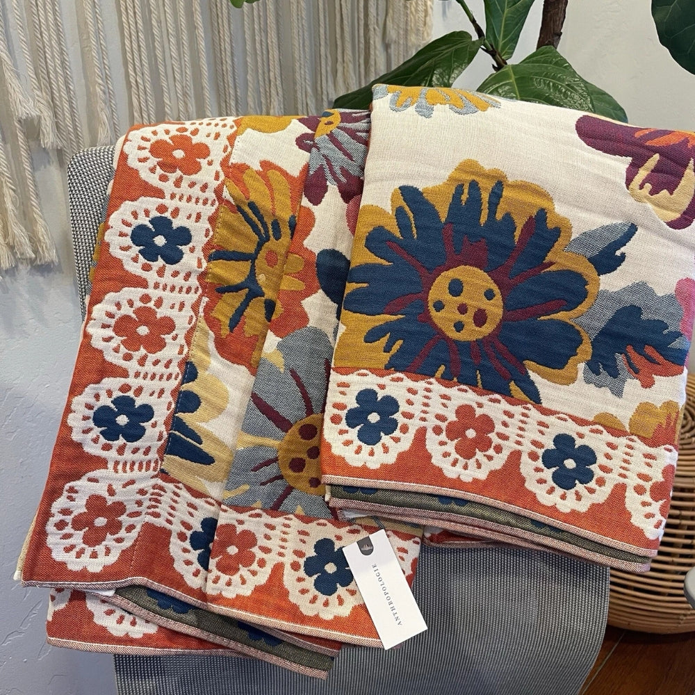 Floral Fiesta Badetuch