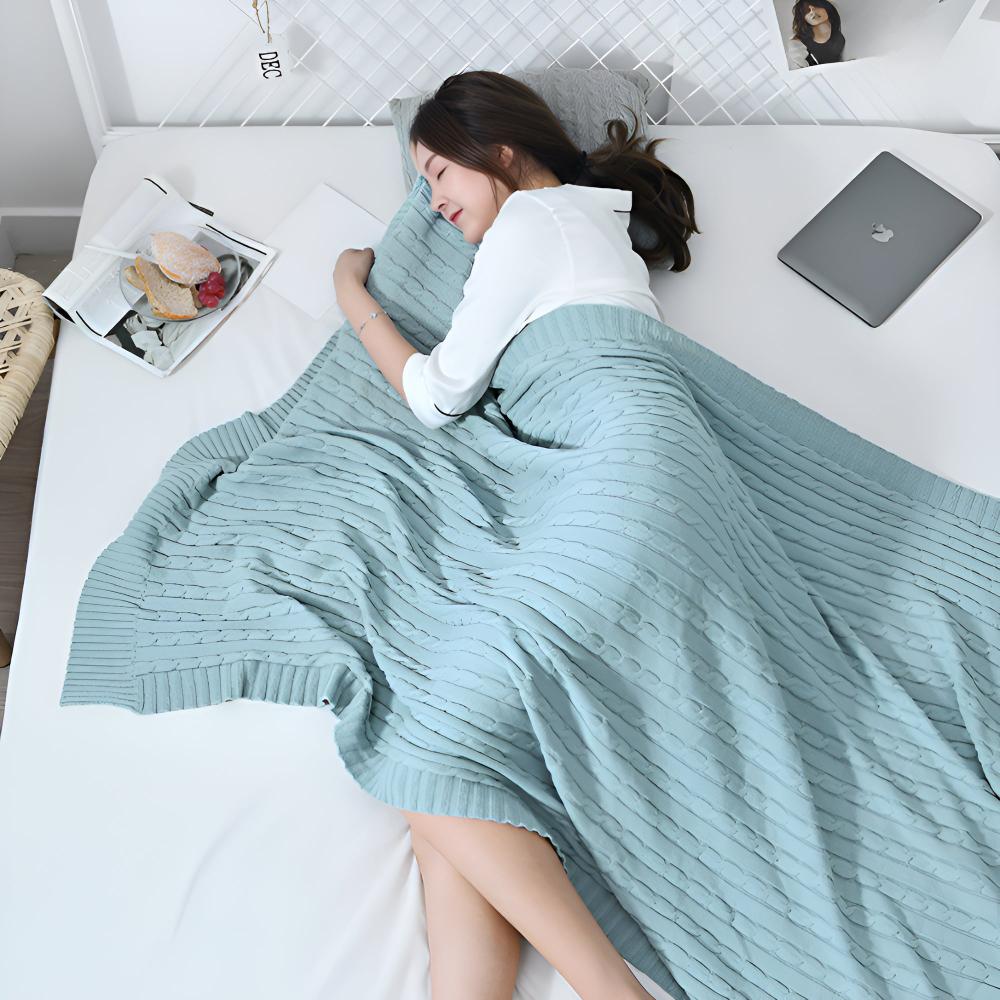 Geflochtene Strickbaumwoll-Decke