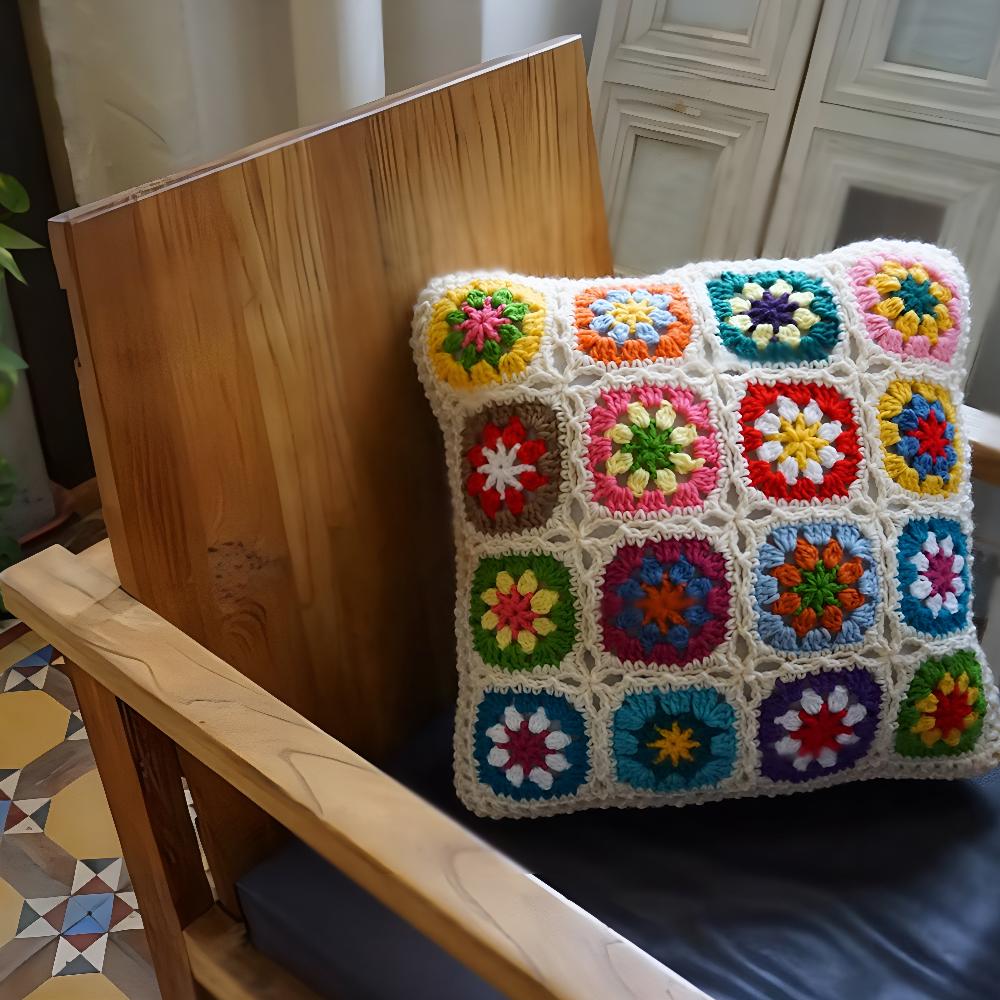 Florale Häkelkissenbezug