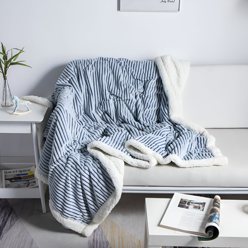 Fluffy Stripes Sherpa-Decke