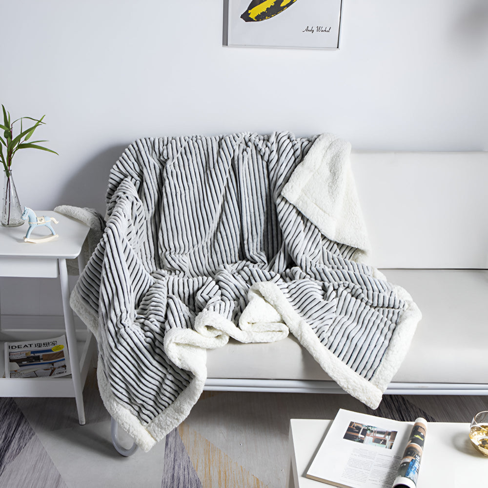 Fluffy Stripes Sherpa-Decke