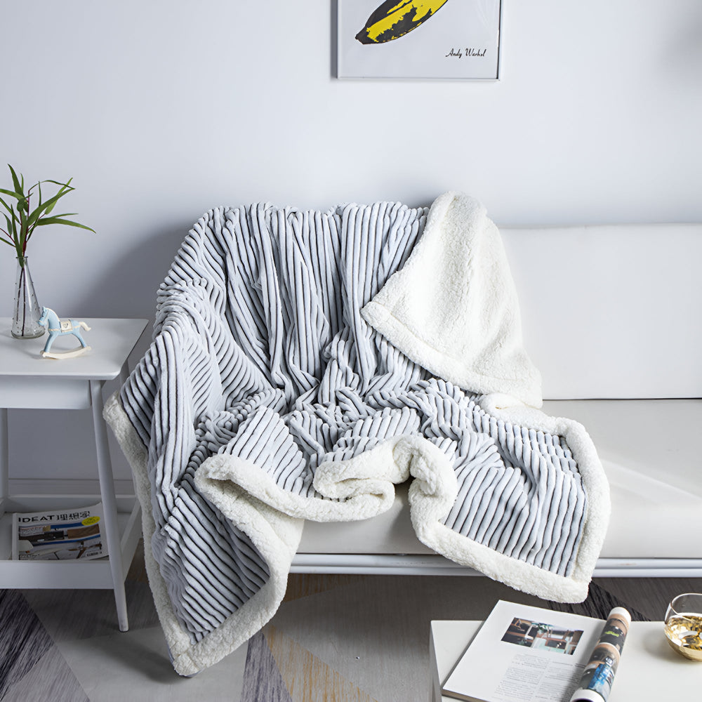 Fluffy Stripes Sherpa-Decke
