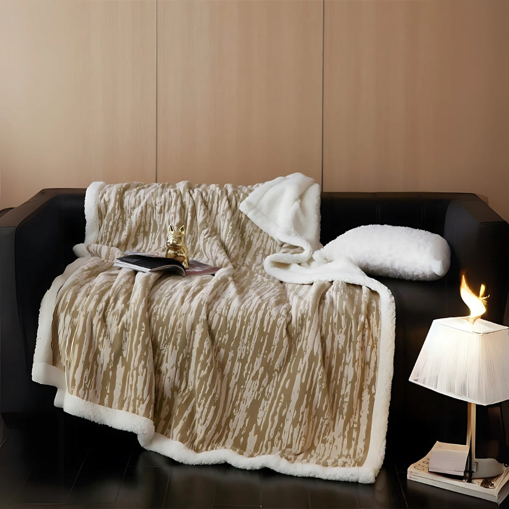 Baumrinde-inspirierte Kuscheldecke