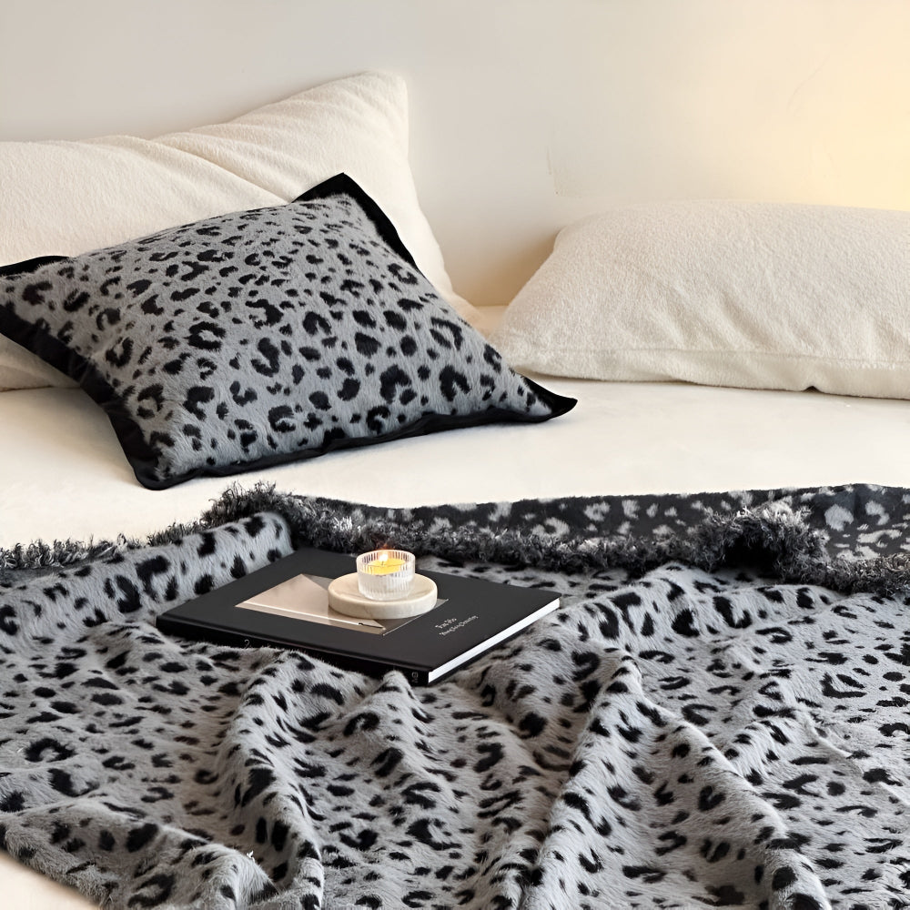Üppige Leopard-Mink-Fleece-Decke