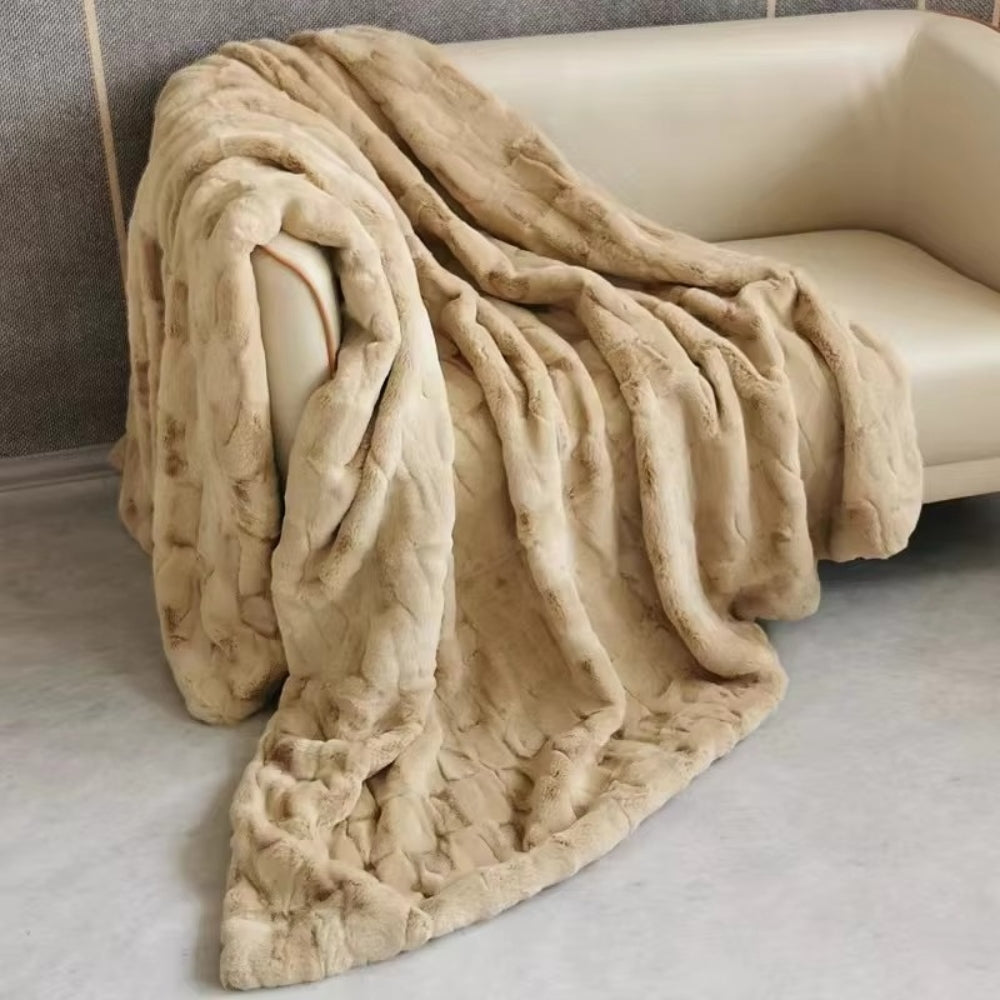 Himmlische Rückzug Faux-Fur-Decke