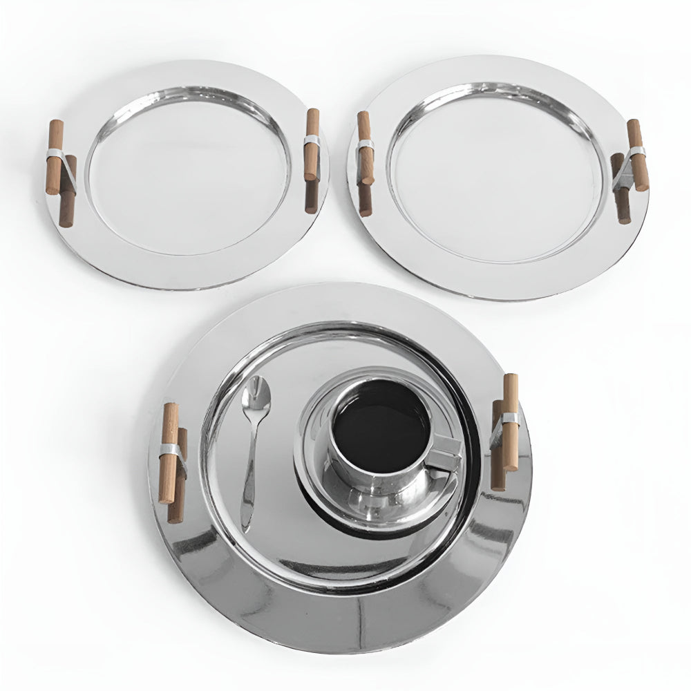 Elegantes Rundtablett aus Edelstahl mit Holzgriffen