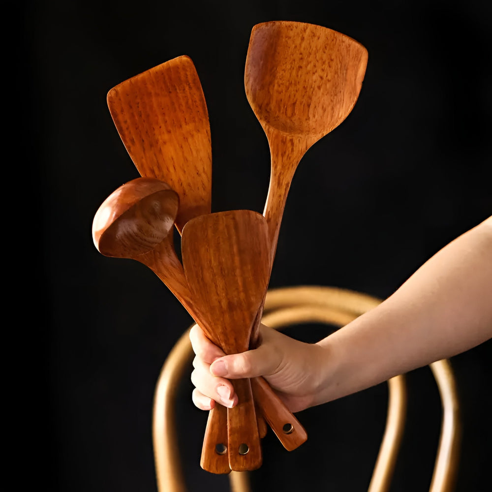 Holzküchenutensilien