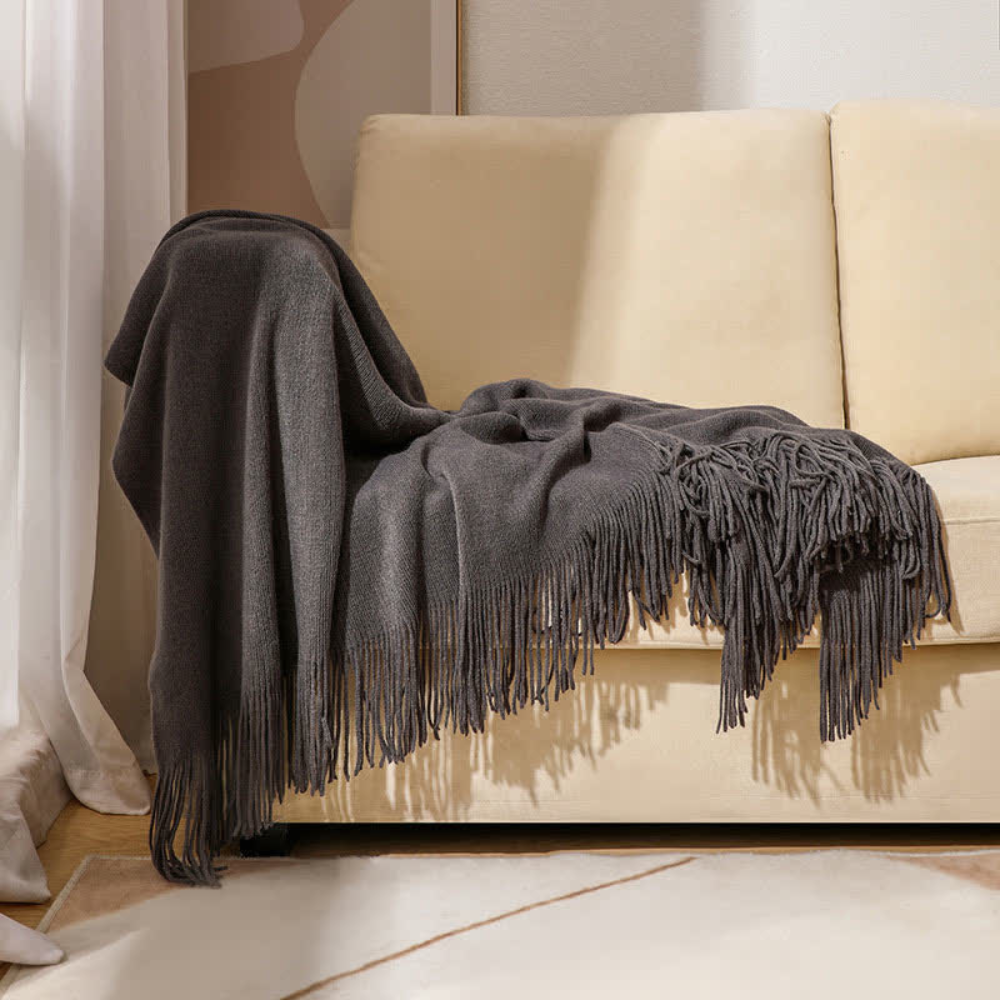 Chunky Knit Quasten-Decke