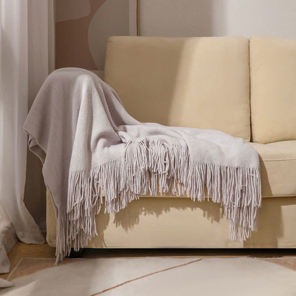 Chunky Knit Quasten-Decke