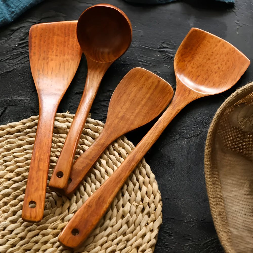 Holzküchenutensilien
