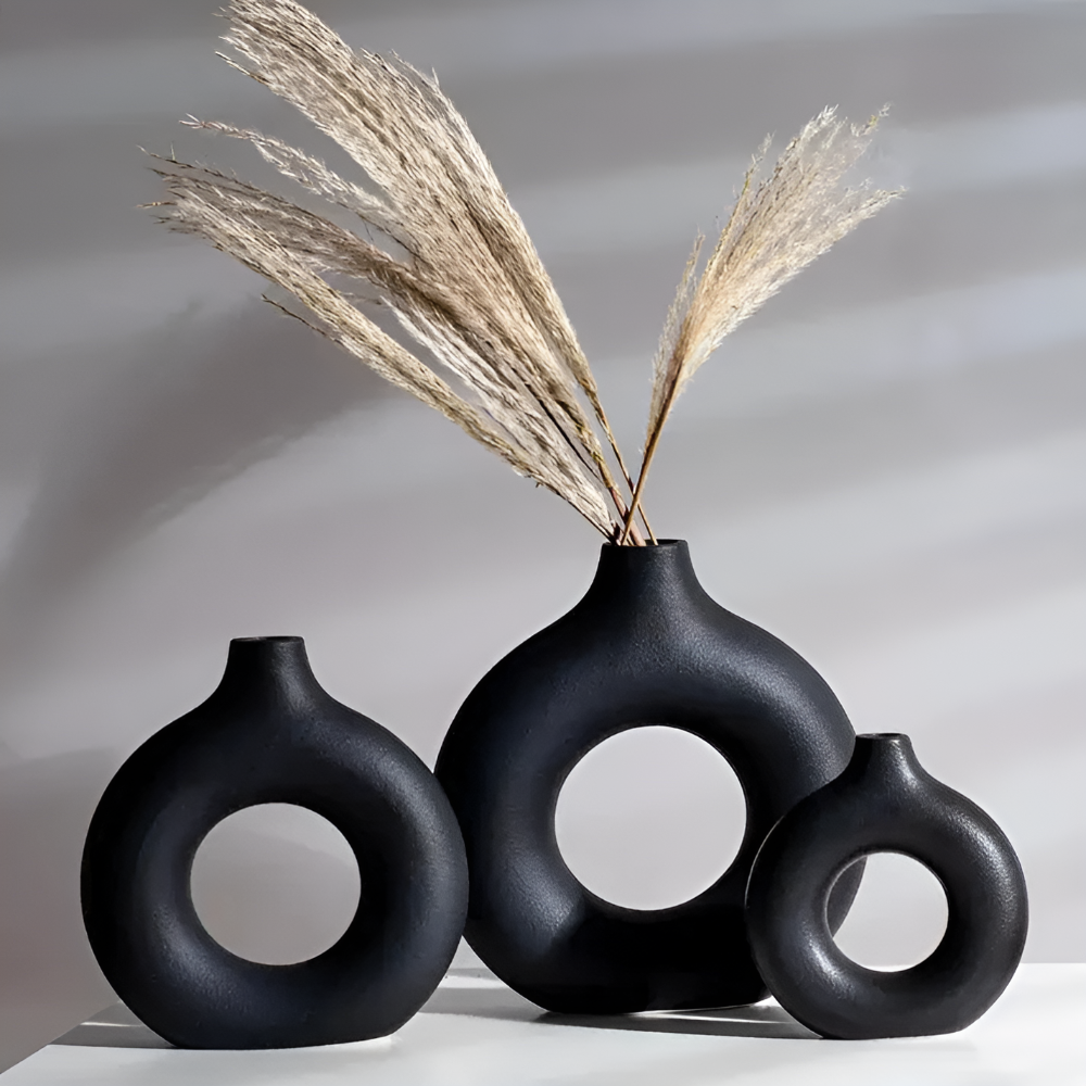 Hollow Grace Keramikvase